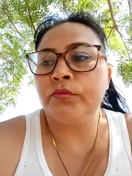 promiscuous-indecent-momm online show from 03.10.25