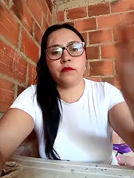 promiscuous-indecent-momm online show from 12.15.25