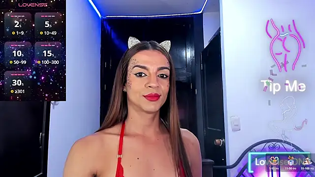 Dollcatalina online show from 10.16.25