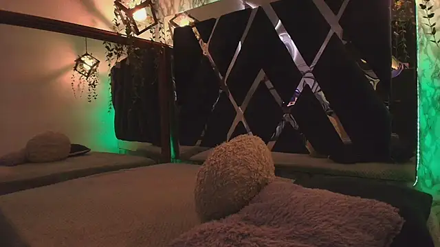 charlotte bluee online show from 10.29.25