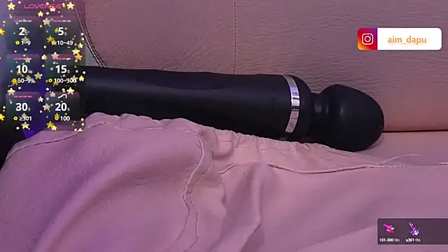 Snapshot of LUDO_KITTY_TAY chatting on 03.22.25 LUDO KITTY TAY online show from 03.22.25