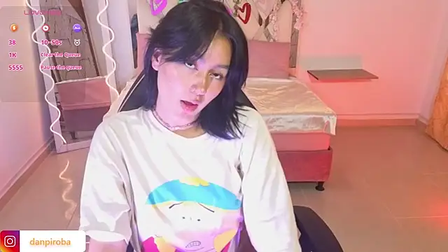 Snapshot of LUDO_KITTY_TAY chatting on 09.20.25 LUDO KITTY TAY online show from 09.20.25