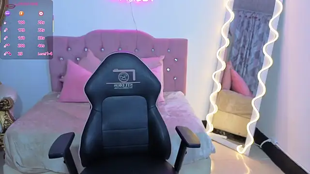 Snapshot of LUDO_KITTY_TAY chatting on 10.12.25 LUDO KITTY TAY online show from 10.12.25