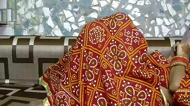 Snapshot of BROUNGIRLKAVYA chatting on 02.16.25 BROUNGIRLKAVYA online show from 02.16.25