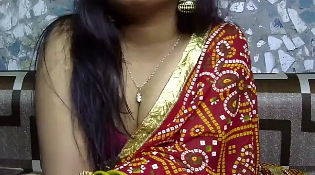 Snapshot of BROUNGIRLKAVYA chatting on 02.21.25 BROUNGIRLKAVYA online show from 02.21.25