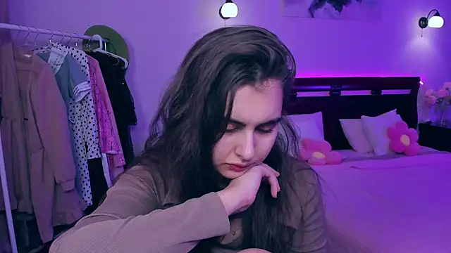 GabriellaMays online show from 03.04.25