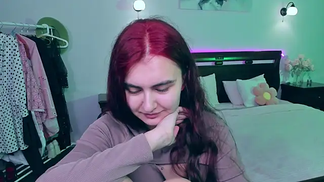 GabriellaMays online show from 03.08.25