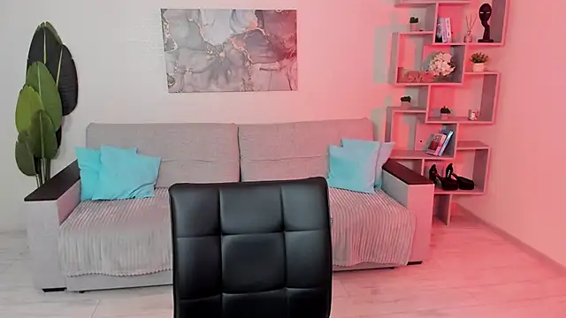 GabriellaMays online show from 04.13.26