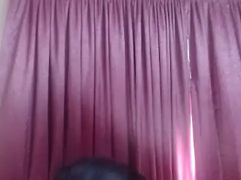 Snapshot of CurvyCutiexx94 chatting on 03.19.25 CurvyCutiexx94 online show from 03.19.25