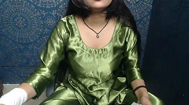 megancatluna online show from 03.02.25