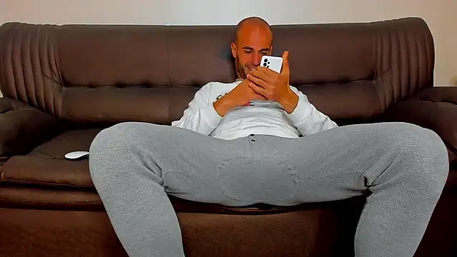 sexyhotmusclesforyou1 online show from 02.20.26