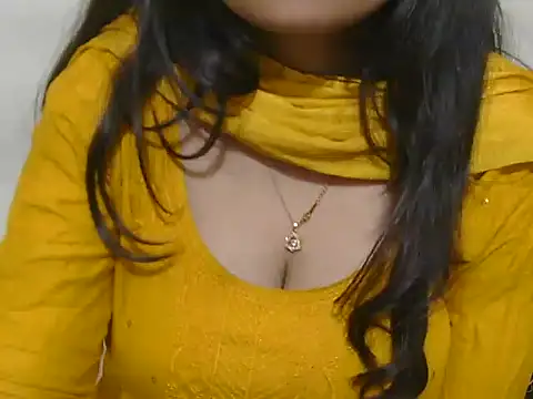 Cute anamikasingh online show from 02.28.25