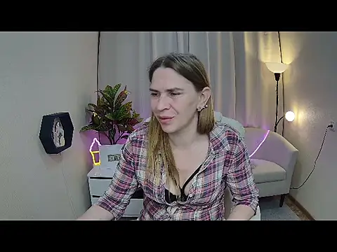 TessaDaybreak online show from 05.15.26