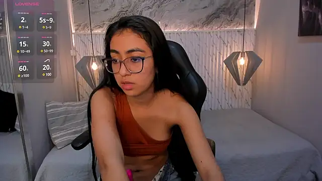 lucelly 15 online show from 03.05.25