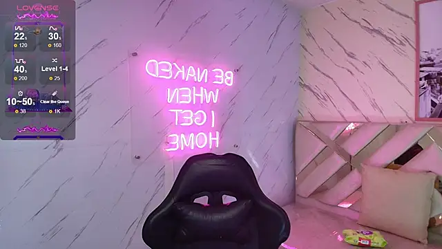 Snapshot of Anni_acker_b chatting on 02.21.25 Anni acker b online show from 02.21.25