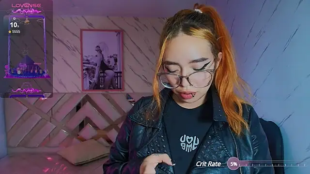 Snapshot of Anni_acker_b chatting on 02.27.25 Anni acker b online show from 02.27.25