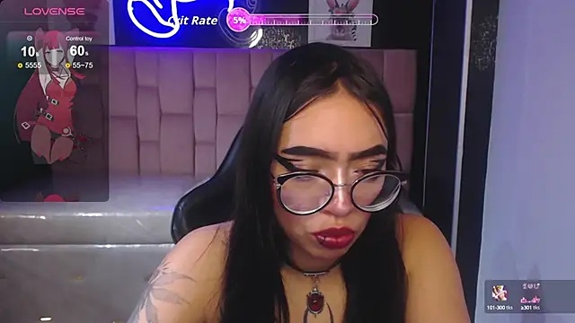 Snapshot of Anni_acker_b chatting on 09.17.25 Anni acker b online show from 09.17.25