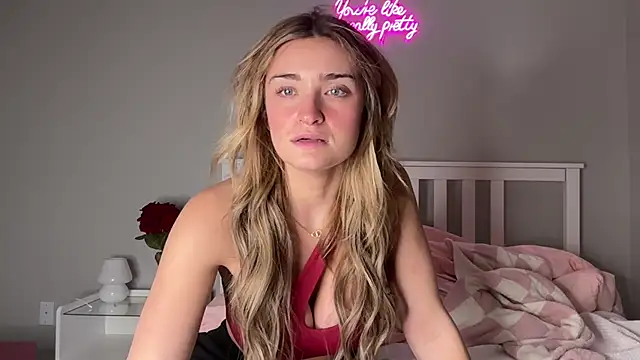 meggsworld online show from 02.25.25