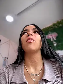 Snapshot of Naatalia chatting on 02.10.26 Naatalia online show from 02.10.26