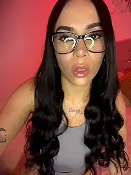 Snapshot of Naatalia chatting on 02.15.26 Naatalia online show from 02.15.26