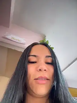 Snapshot of Naatalia chatting on 02.24.26 Naatalia online show from 02.24.26