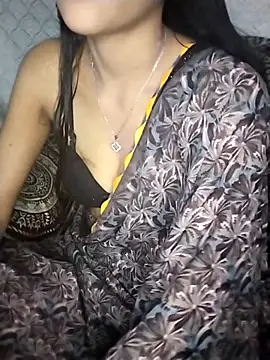 Snapshot of bbw-rupaa chatting on 03.01.25 bbw-rupaa online show from 03.01.25