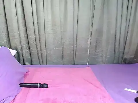 Snapshot of FunHotAssx97 chatting on 02.25.25 FunHotAssx97 online show from 02.25.25