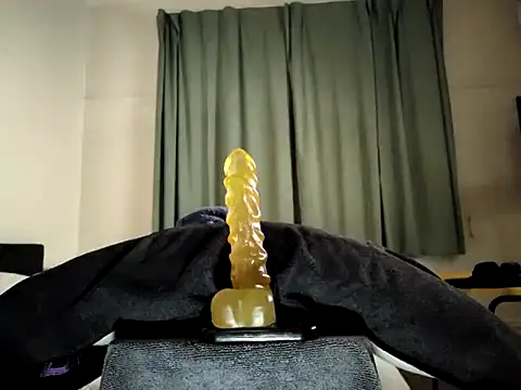 Snapshot of MystiqueRider chatting on 03.16.25 MystiqueRider online show from 03.16.25