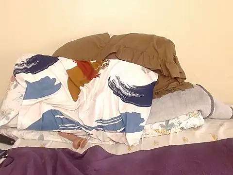 Karishma99  online show from 09.28.25