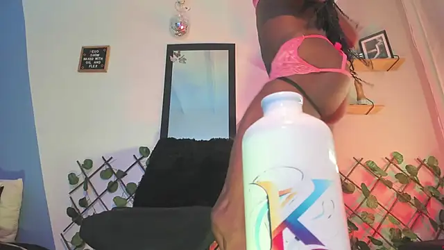 Aria fitness online show from 04.20.26