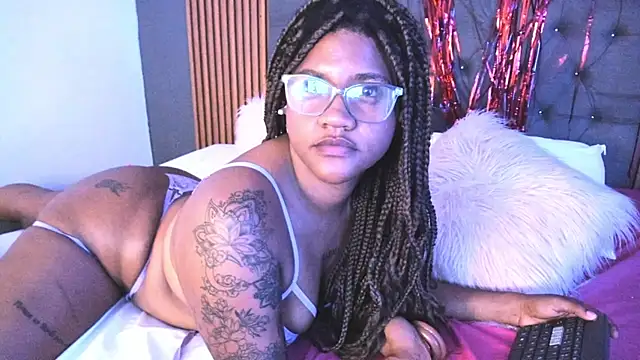 ZahraRose online show from 02.15.25