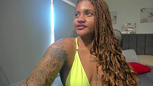 ZahraRose online show from 03.11.25