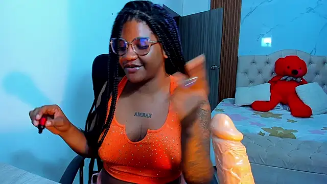 ZahraRose online show from 01.06.26