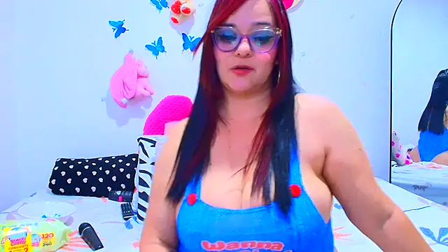 Snapshot of Veronica_Milf1 chatting on 03.13.25 Veronica Milf1 online show from 03.13.25