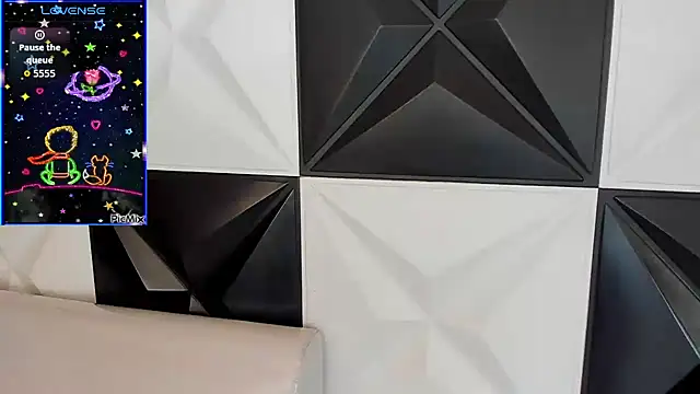 melany rouse18 online show from 10.11.25