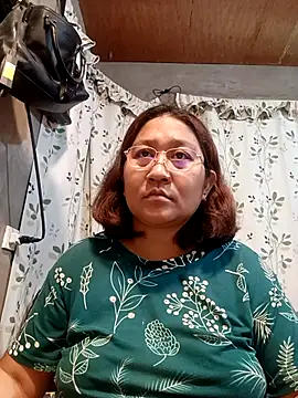 hotchubby88 online show from 10.21.25