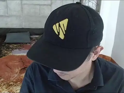 Snapshot of JhonTorres018 chatting on 03.03.26 JhonTorres018 online show from 03.03.26