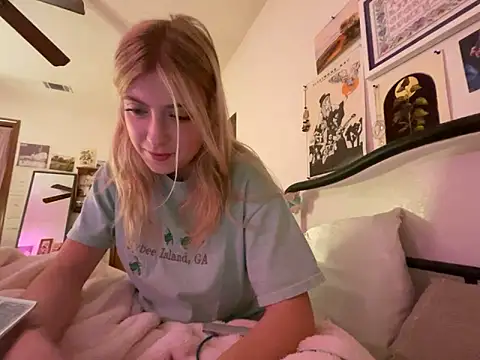 sinfulblonde1 online show from 02.19.25