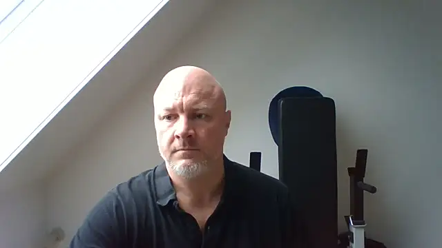 Snapshot of Lucifer29cm chatting on 09.19.25 Lucifer29cm online show from 09.19.25