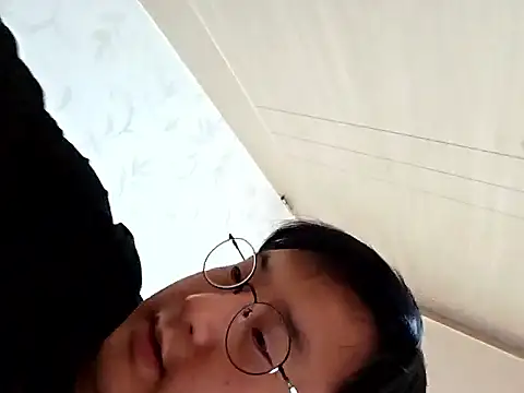 Snapshot of halu5400 chatting on 02.15.26 halu5400 online show from 02.15.26