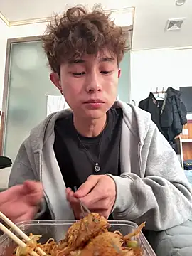 QR666dkk online show from 03.10.25