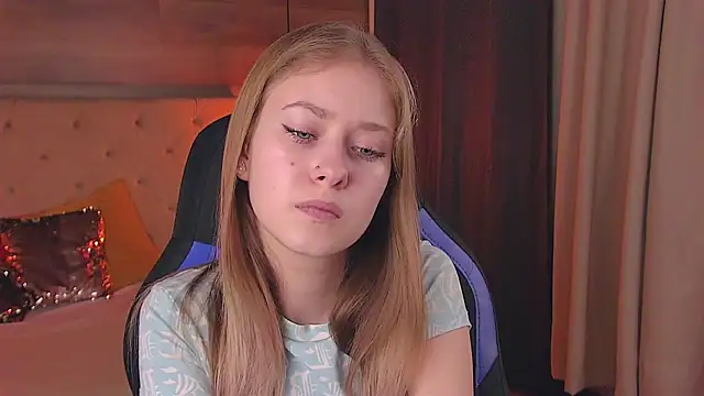 EveMundie online show from 03.12.25