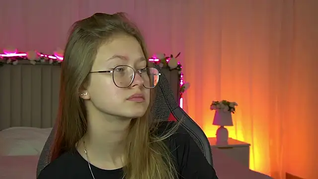 EveMundie online show from 09.29.25