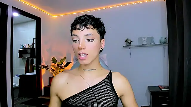 Snapshot of nilam_valker chatting on 10.07.25 nilam valker online show from 10.07.25