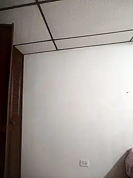 EmmaSulivan online show from 12.18.25