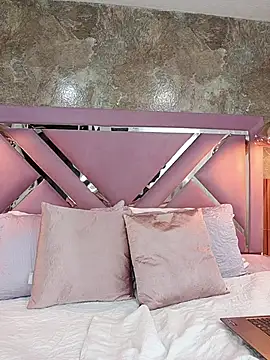 EmmaSulivan online show from 03.28.26