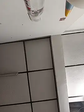 EmmaSulivan online show from 04.17.26