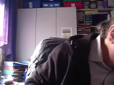 HMStraps01 online show from 12.12.24