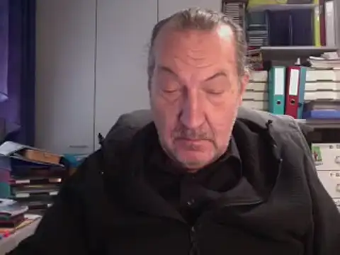 HMStraps01 online show from 01.15.25