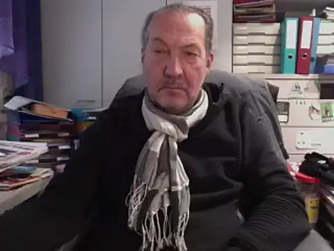 HMStraps01 online show from 01.16.25